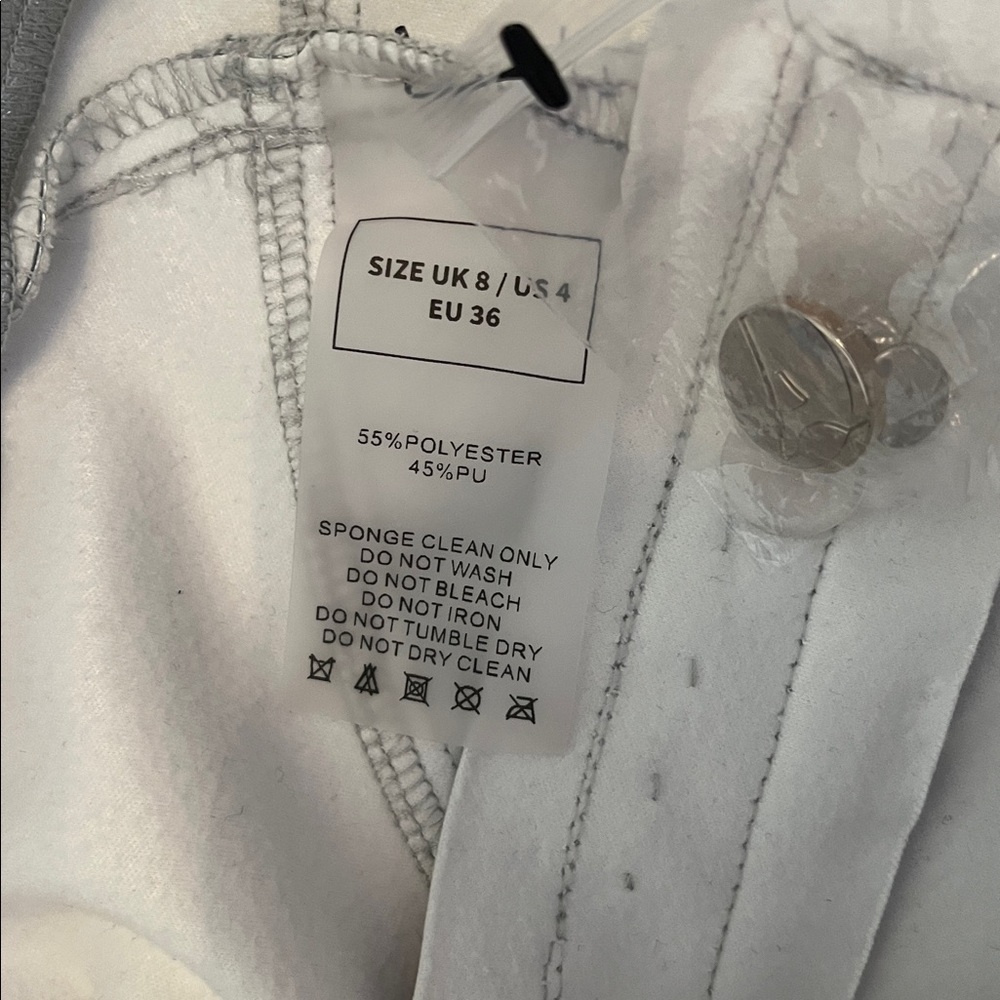 NWOT Maniere De Voir Faux Leather Leggings - Picture 8 of 8